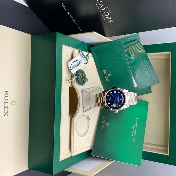 2022 Rolex Day Date Blue Ombré White Gold President - Picture 8 of 8